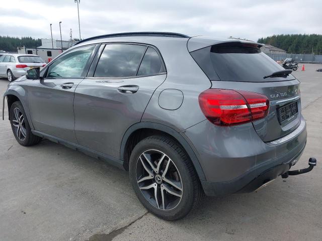 2019 MERCEDES BENZ GLA 180 UR