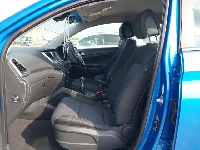 2018 HYUNDAI TUCSON SE