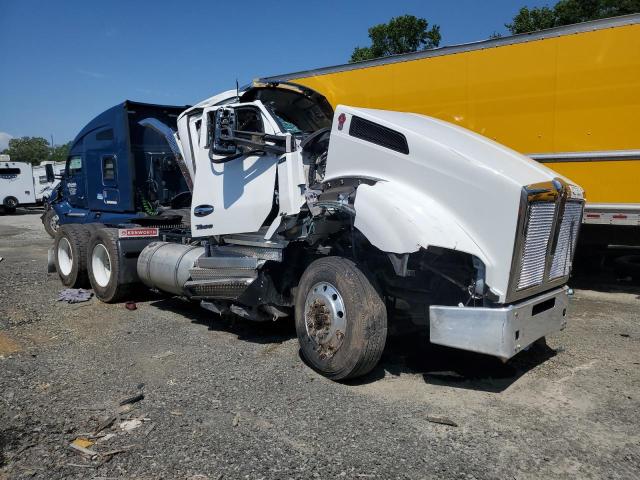 2025 Kenworth Construction T880