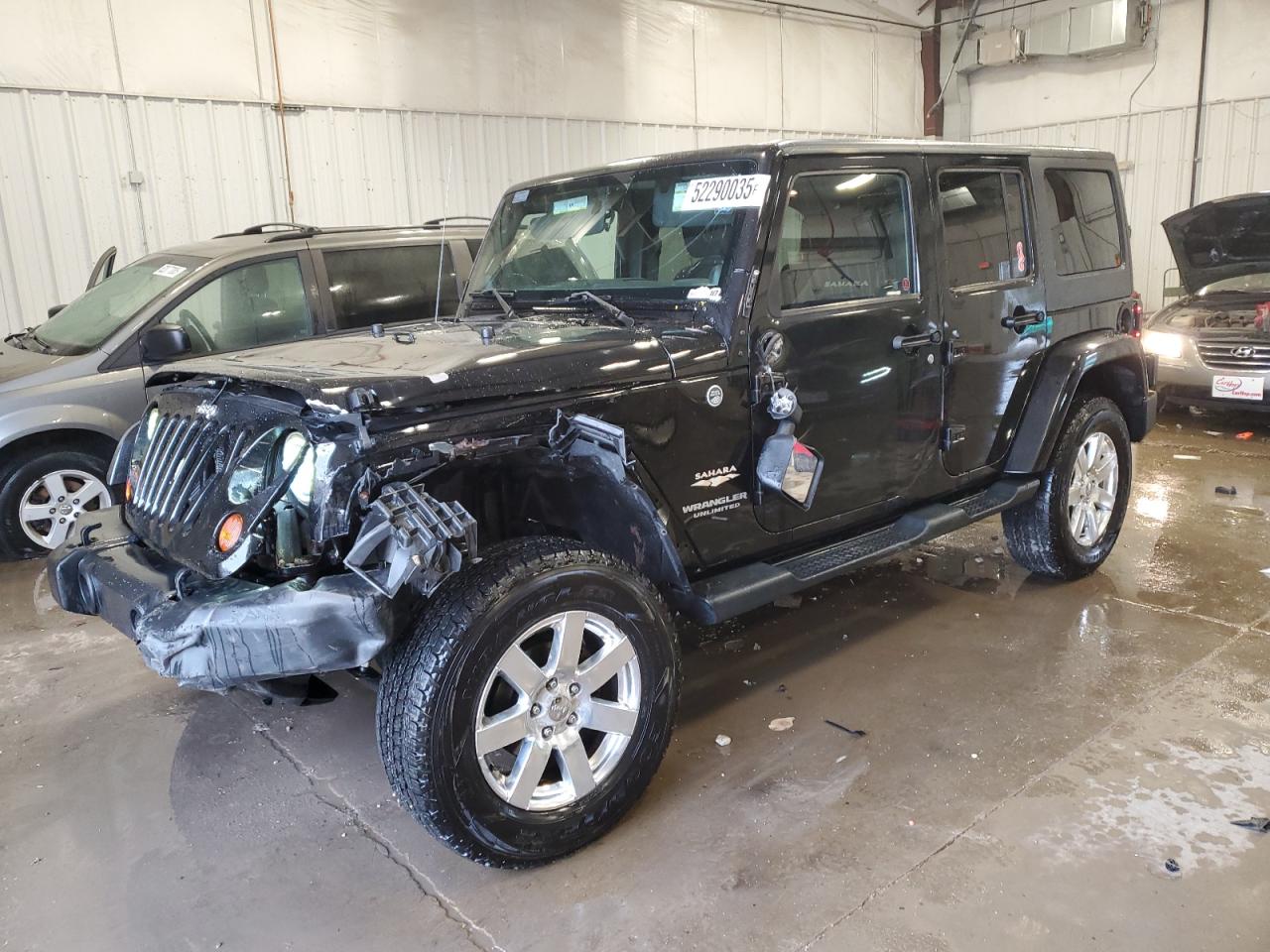 2013 Jeep Wrangler Unlimited Sahara за продажба в Franklin, WI - Front End