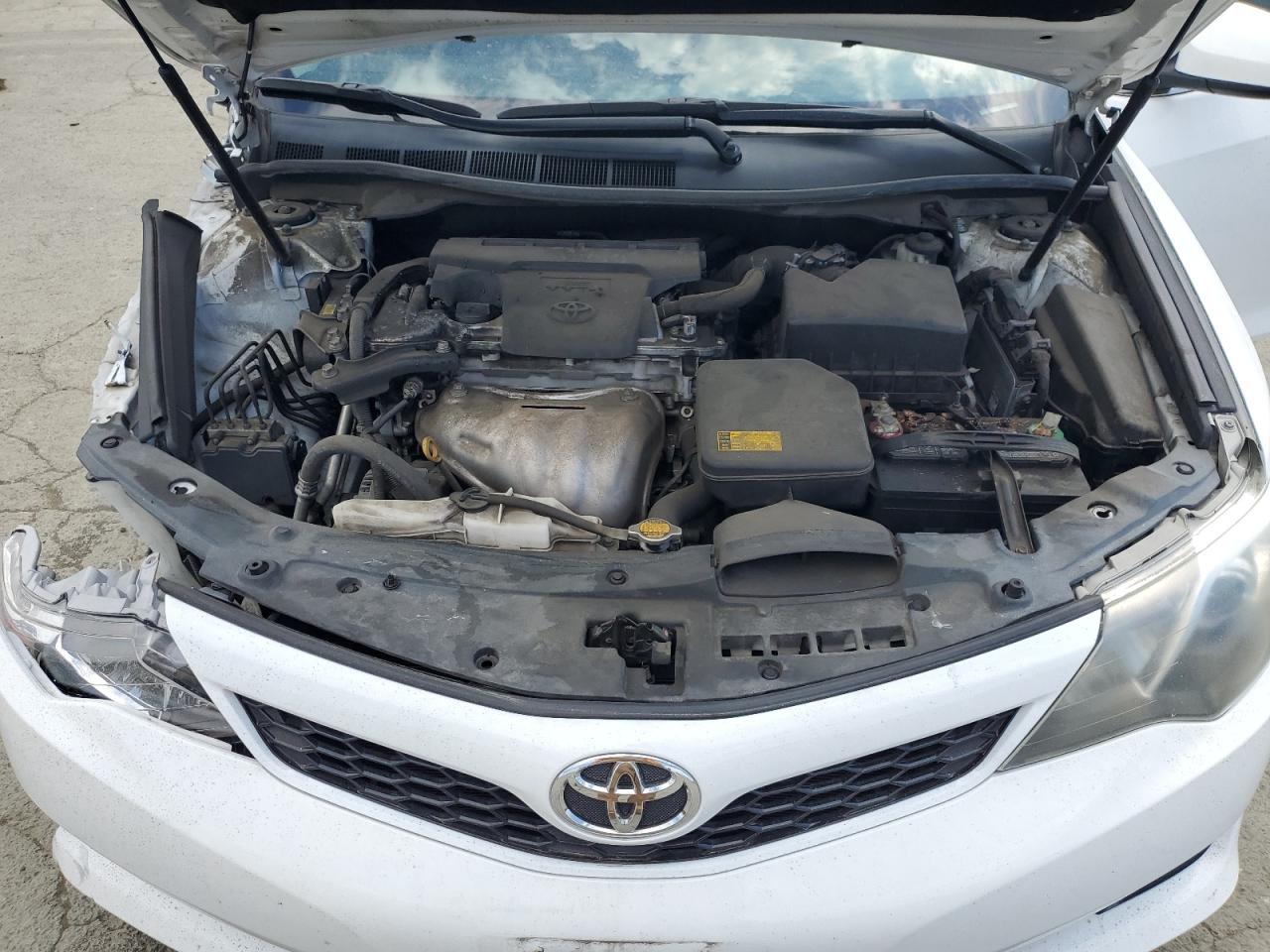 2014 Toyota Camry L VIN: 4T1BF1FKXEU342105 Lot: 53660775
