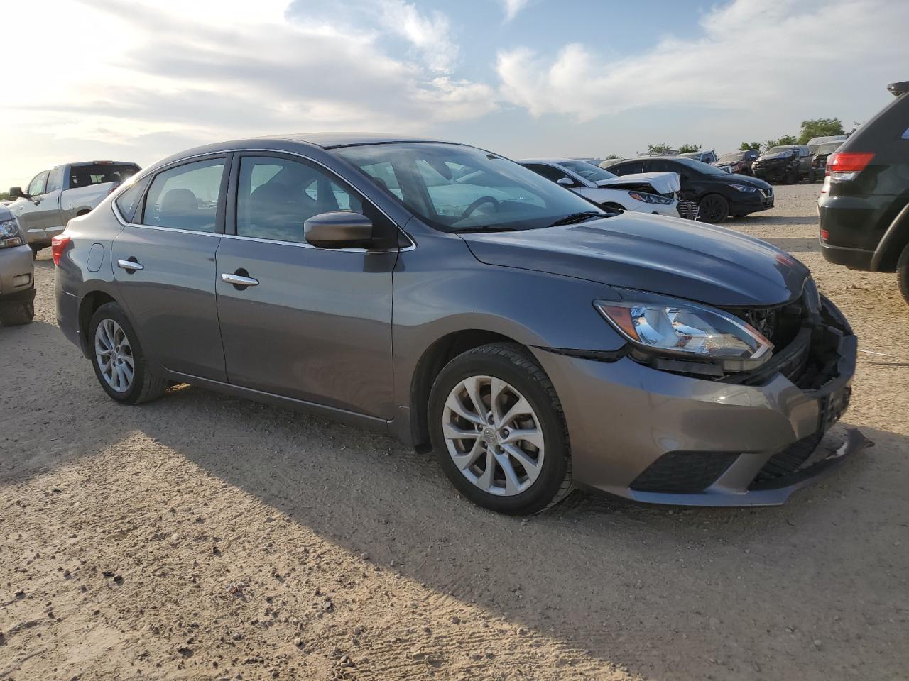 3N1AB7AP5JL652977 NISSAN SENTRA 2018