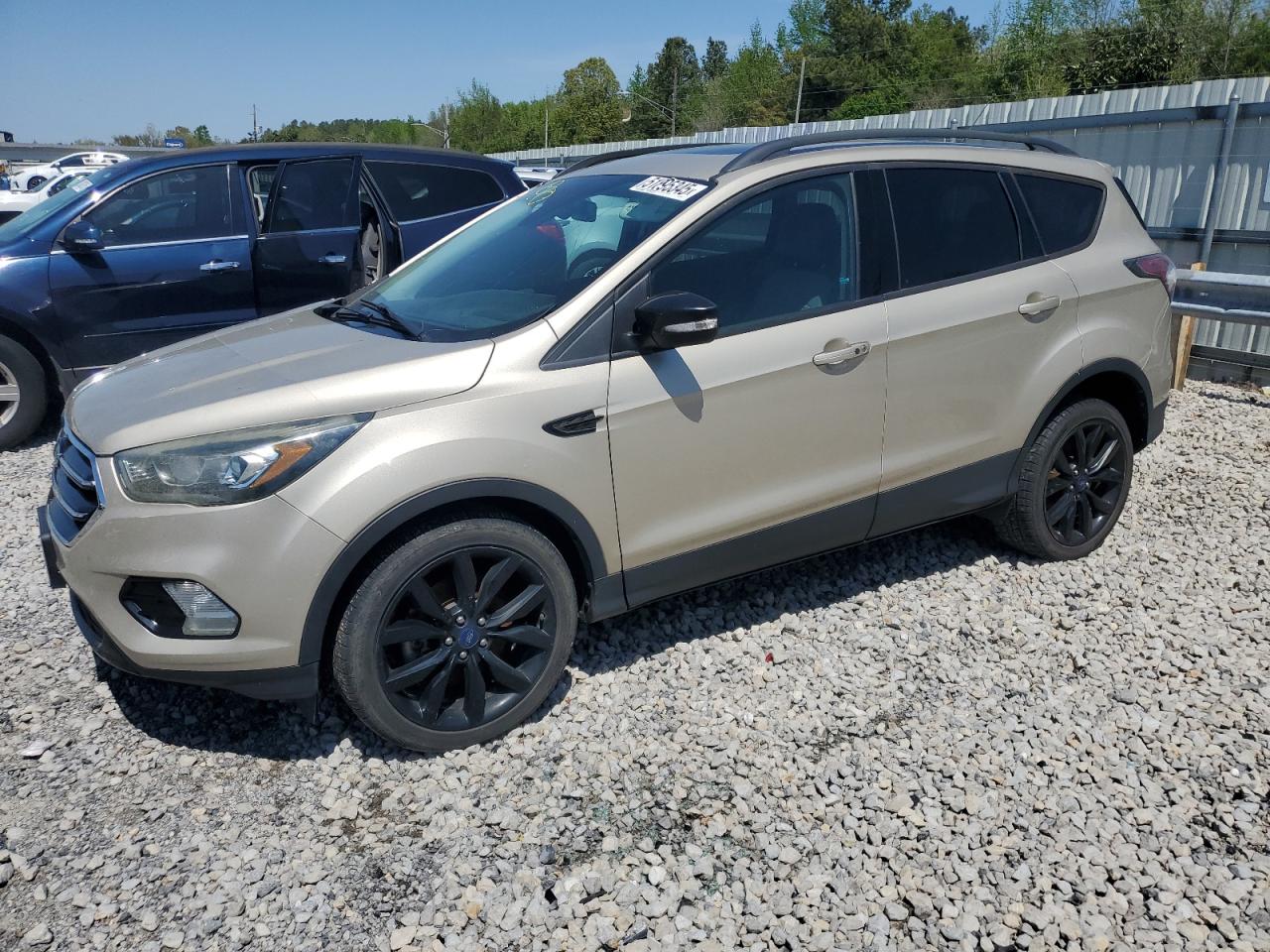 2017 Ford Escape Titanium for Sale in Memphis, TN - Front End
