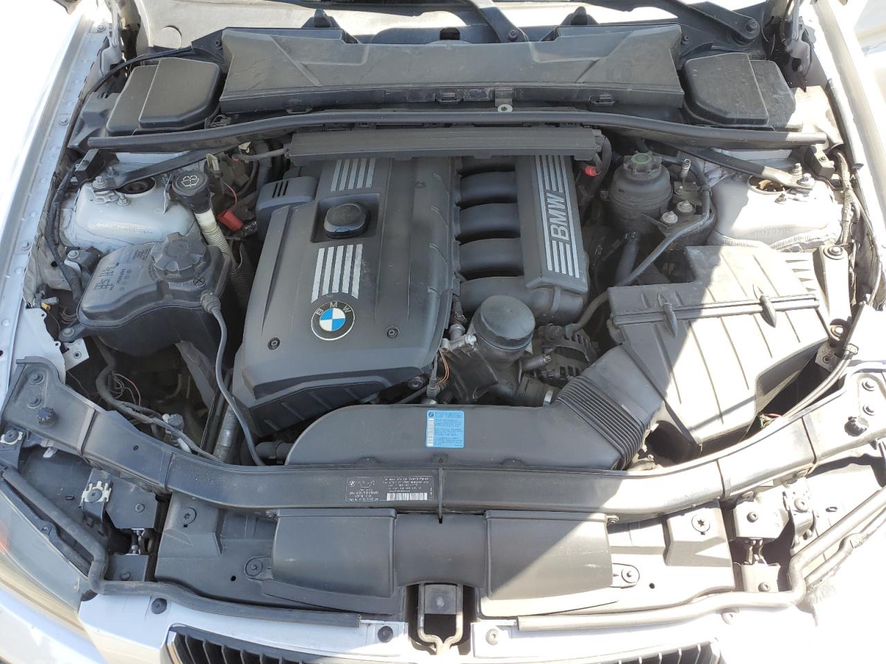 2008 BMW 328 I VIN: WBAVA33508KX85838 Lot: 52621395