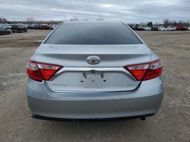  TOYOTA CAMRY 2016 Серебристый