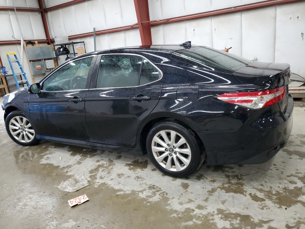 4T1B11HK5KU681135 TOYOTA CAMRY 2019