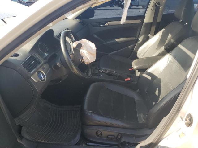  VOLKSWAGEN PASSAT 2015 Белый