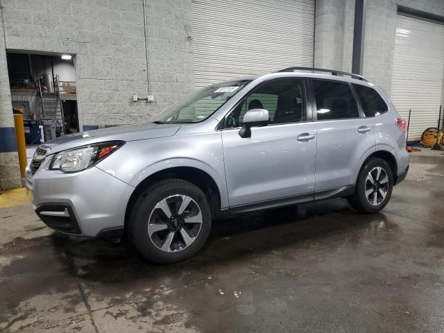  SUBARU FORESTER 2018 Srebrny