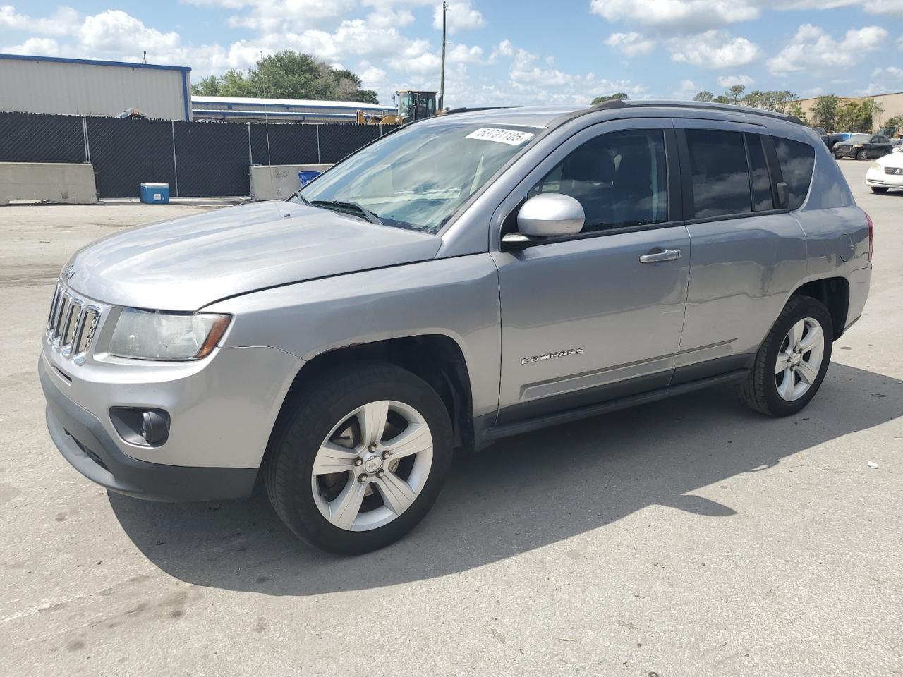 2016 Jeep Compass Latitude for Sale in Orlando, FL - Rear End