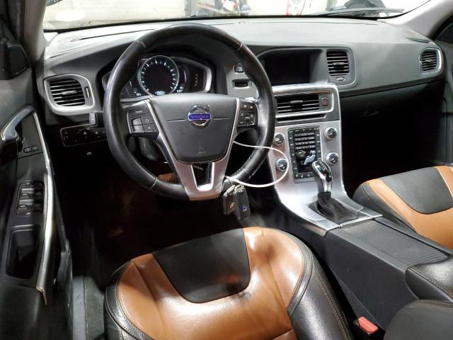  VOLVO V60 2018 Czarny