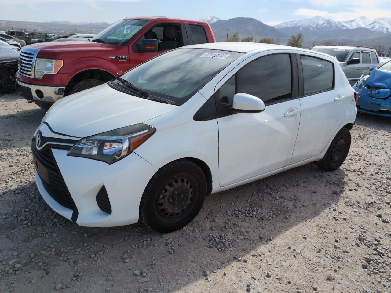 2015 Toyota Yaris de vânzare în Magna, UT - Rear End
