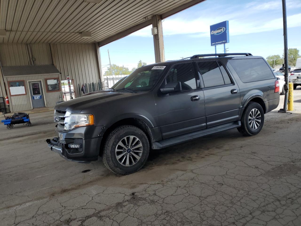 2015 Ford Expedition El Xlt للبيع في Fort Wayne، IN - Front End