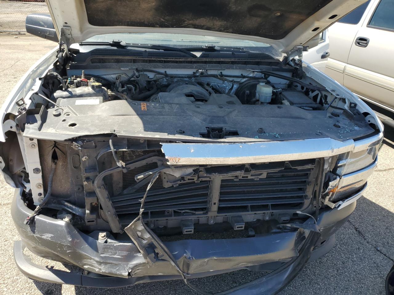 1GCNCNEH5HZ122319 CHEVROLET ALL Models 2017