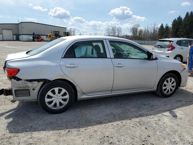  TOYOTA COROLLA 2012 Srebrny