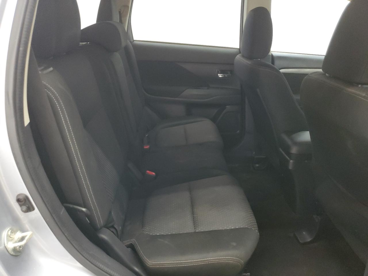 2017 Mitsubishi Outlander Es VIN: JA4AD2A30HZ047060 Lot: 53603785