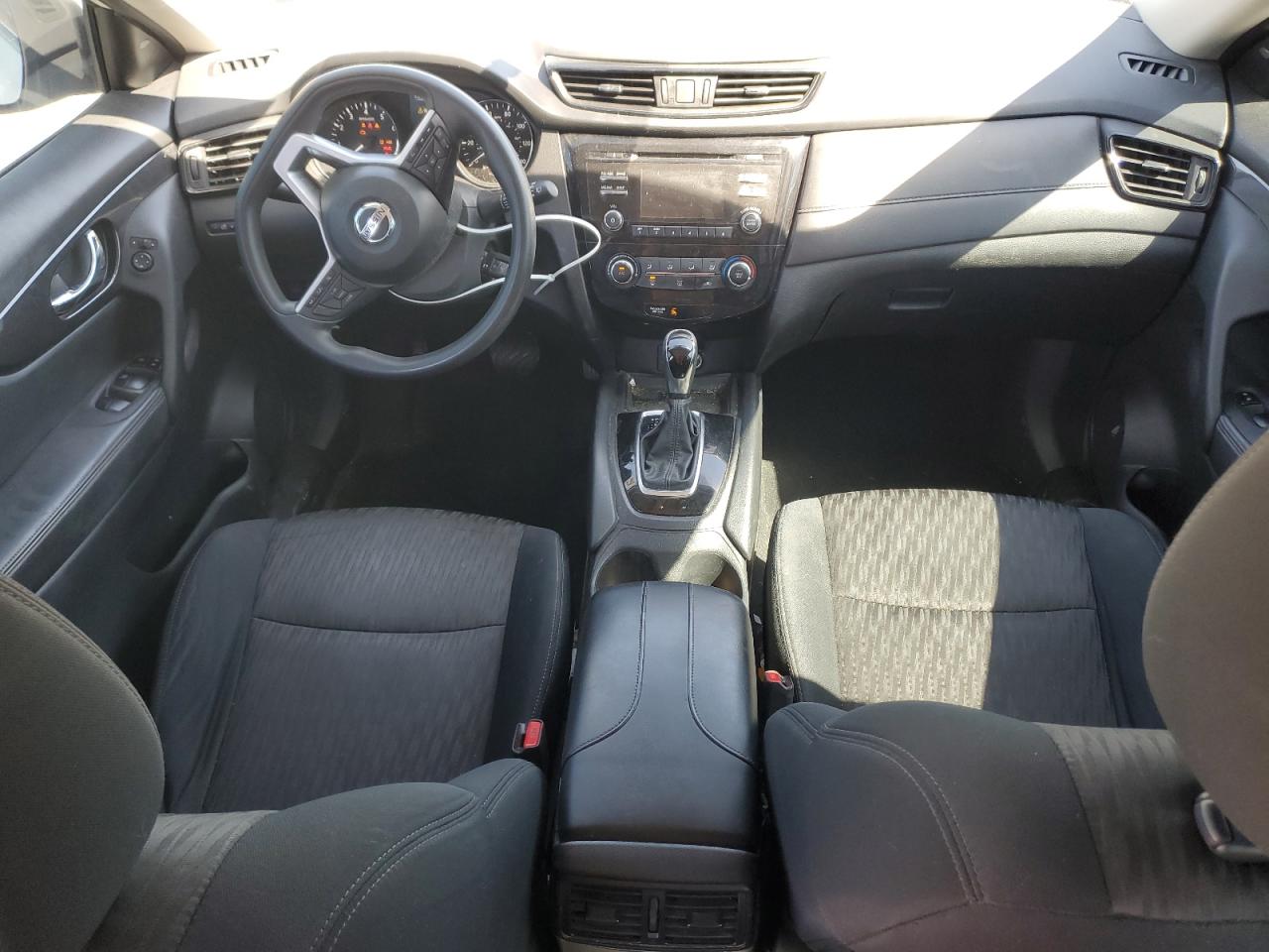 5N1AT2MT6HC844223 NISSAN ROGUE 2017