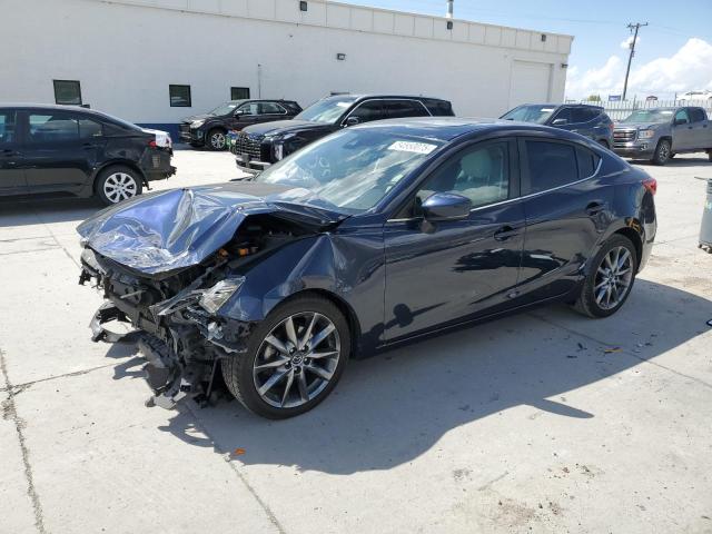  MAZDA 3 2018 Granatowy