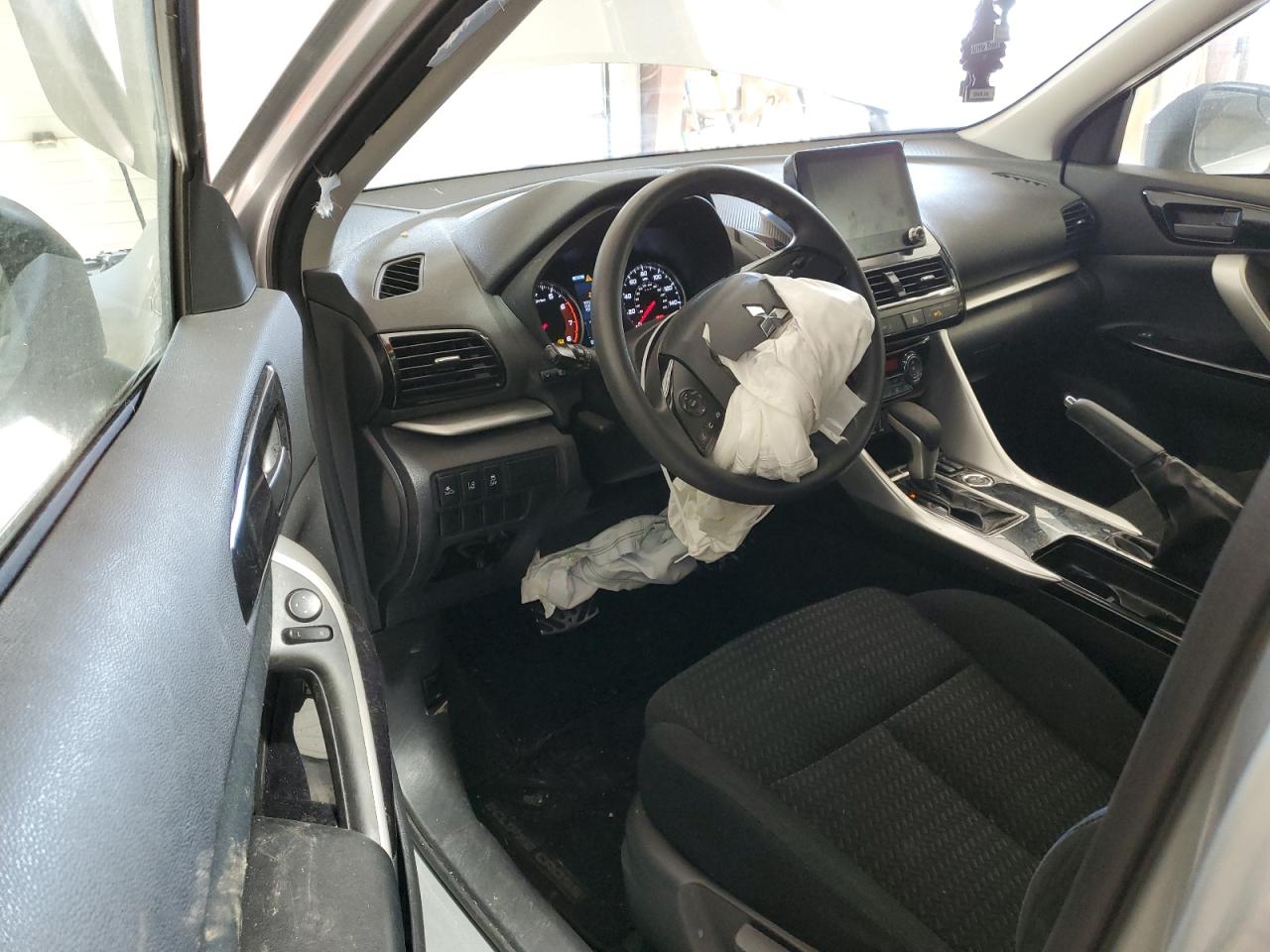 2022 Mitsubishi Eclipse Cross Le VIN: JA4ATVAA9NZ041613 Lot: 53345955