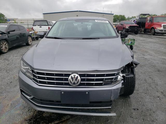  VOLKSWAGEN PASSAT 2019 Szary