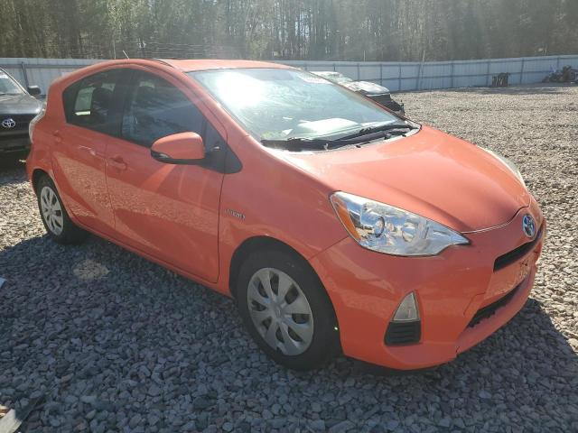 Хэтчбеки TOYOTA PRIUS 2014 Оранжевый