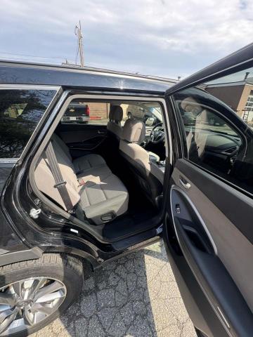 Parquets HYUNDAI SANTA FE 2017 Czarny