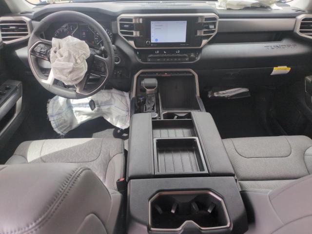  TOYOTA TUNDRA 2024 Silver