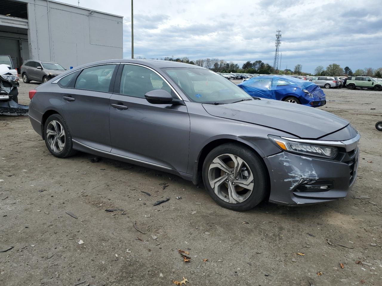 1HGCV1F64JA227575 HONDA ACCORD 2018