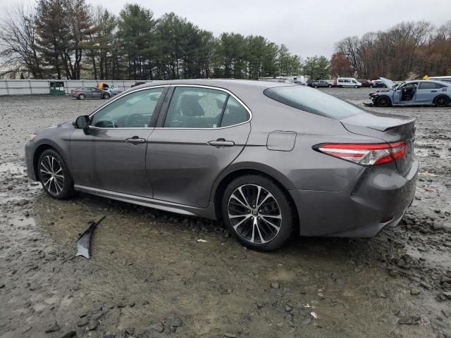  TOYOTA CAMRY 2018 Серый