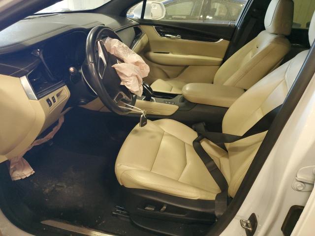  CADILLAC XT5 2018 Biały