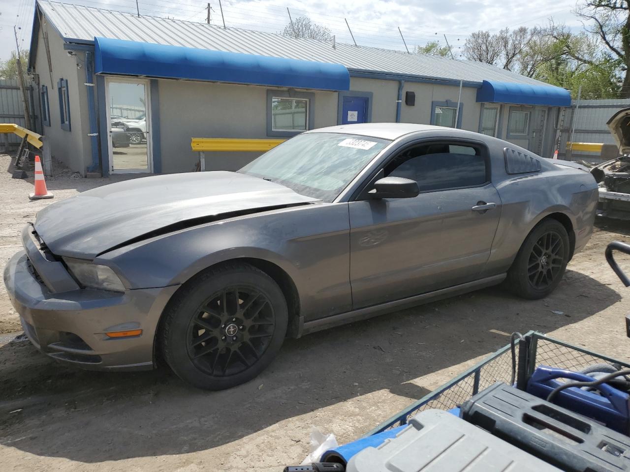 2014 Ford Mustang იყიდება Wichita-ში, KS - Front End