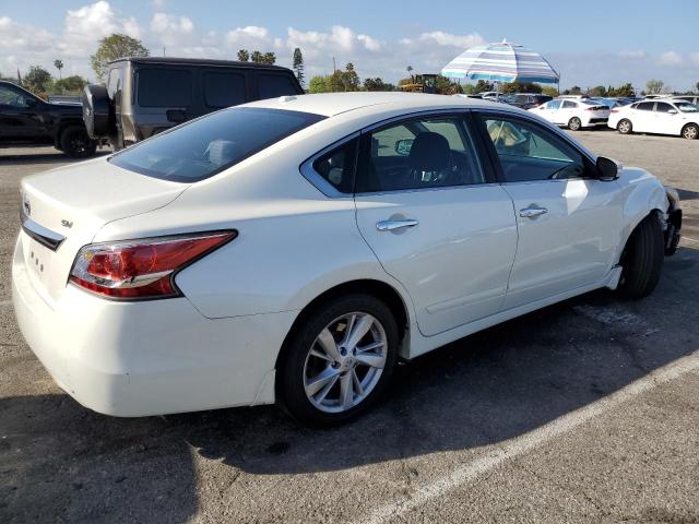 NISSAN ALTIMA 2015 Белый