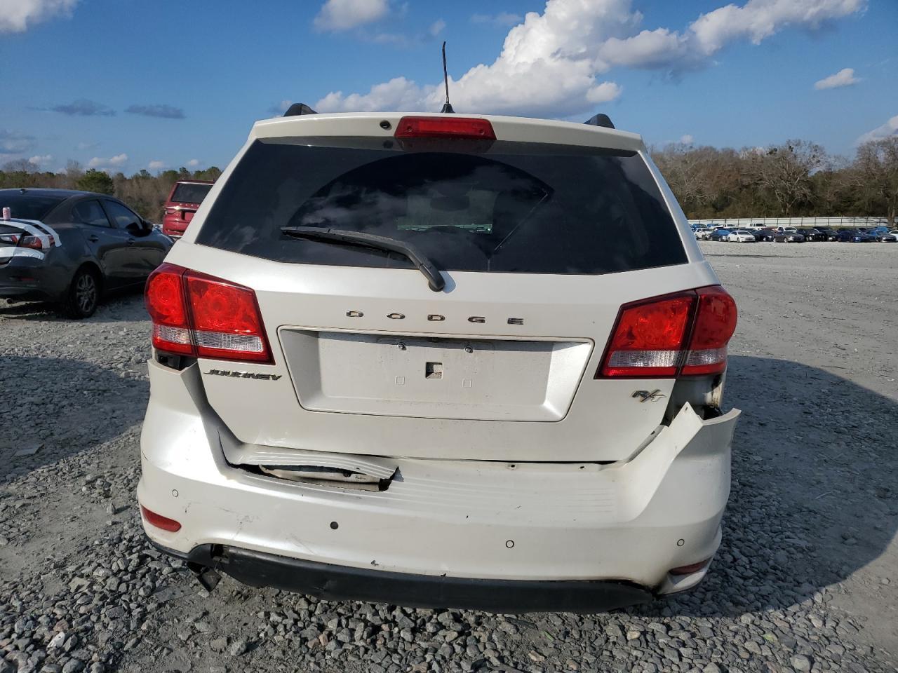 2014 Dodge Journey R/T VIN: 3C4PDCEG1ET103786 Lot: 52425275