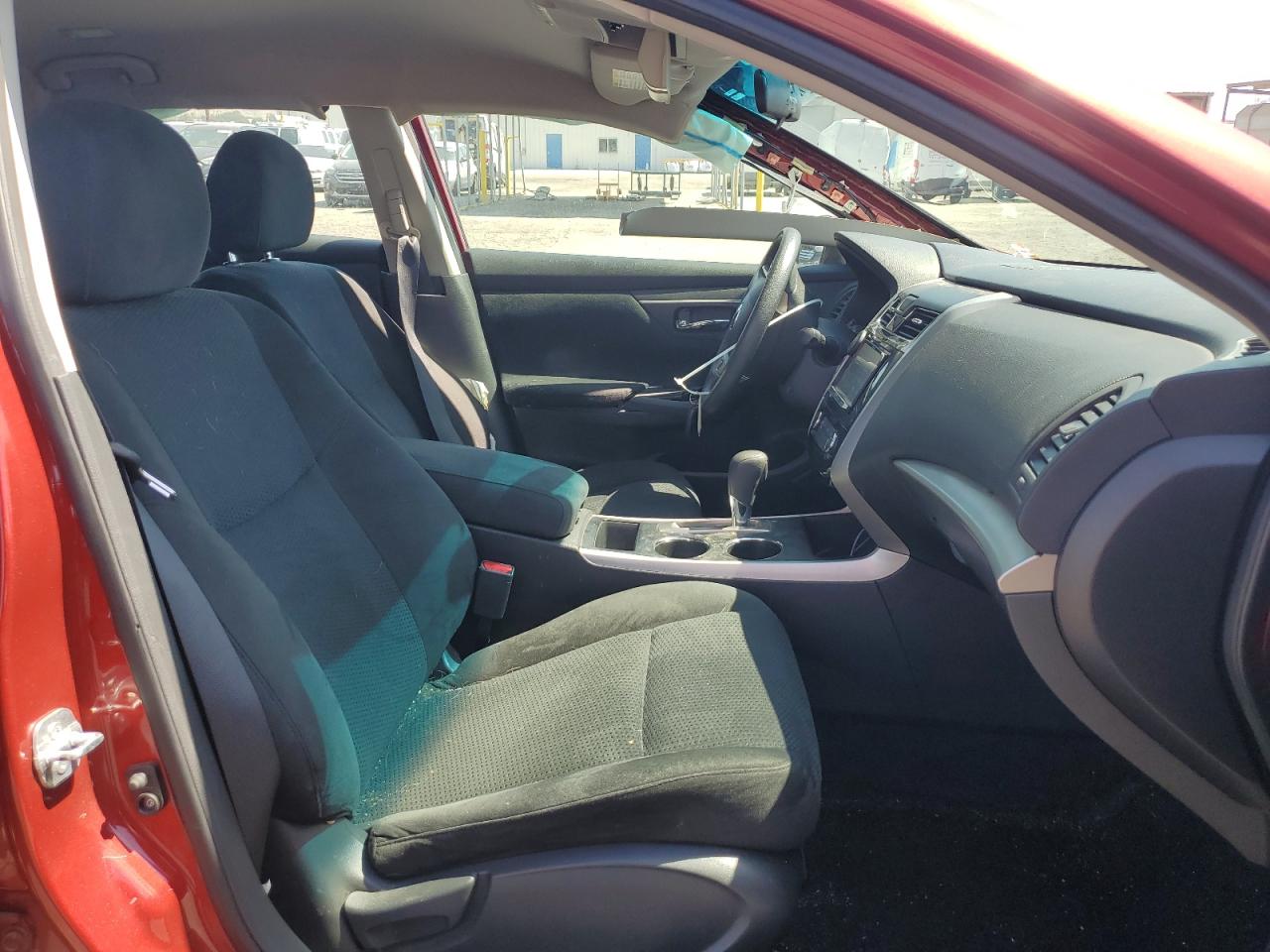 2015 Nissan Altima 2.5 VIN: 1N4AL3AP8FC212375 Lot: 54054115