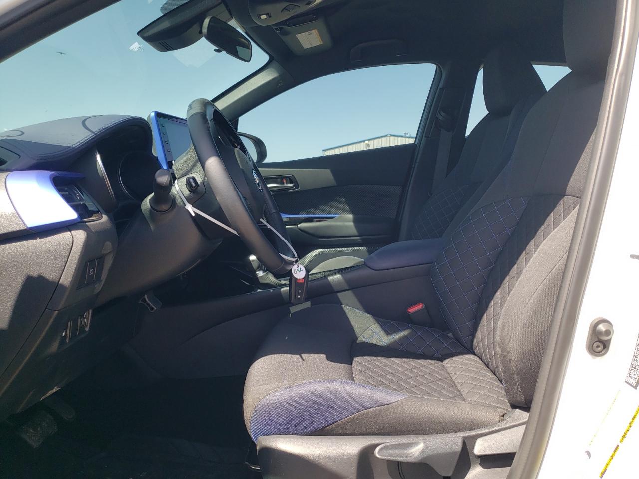 2022 Toyota C-Hr Xle VIN: NMTKHMBX5NR145136 Lot: 52697445
