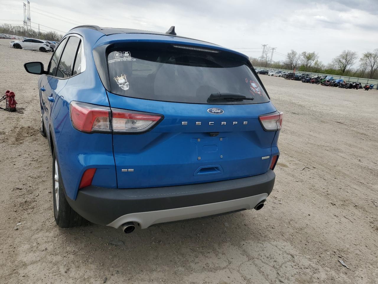 1FMCU0G63LUA96257 FORD ESCAPE 2020