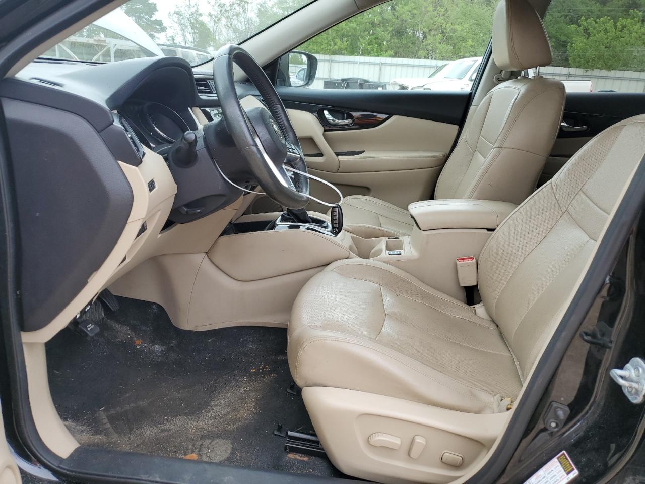 5N1AT2MV4HC730884 NISSAN ROGUE 2017