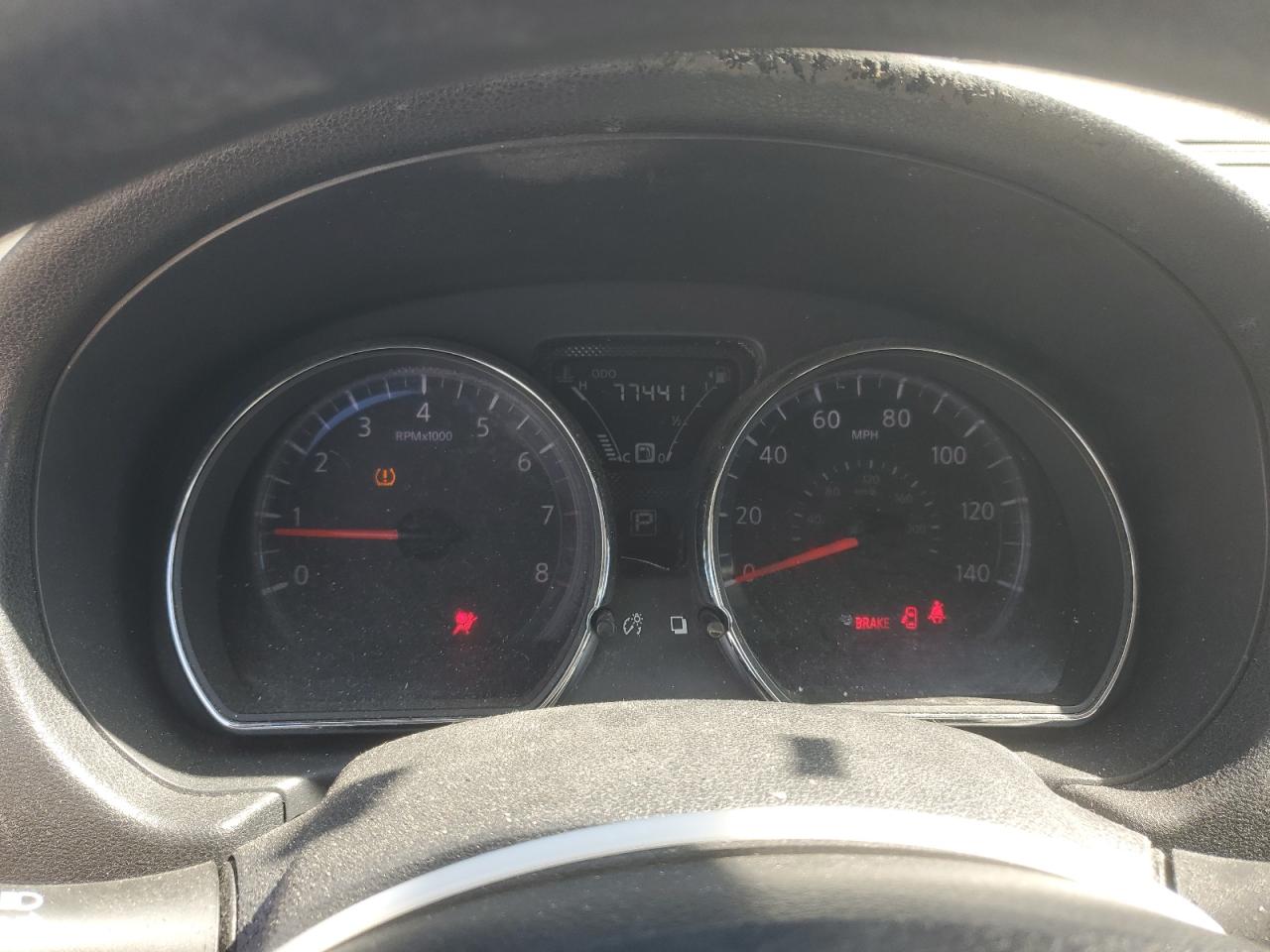 3N1CN7AP0JL809055 NISSAN VERSA 2018