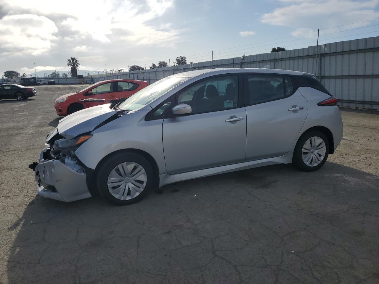 2023 Nissan Leaf S