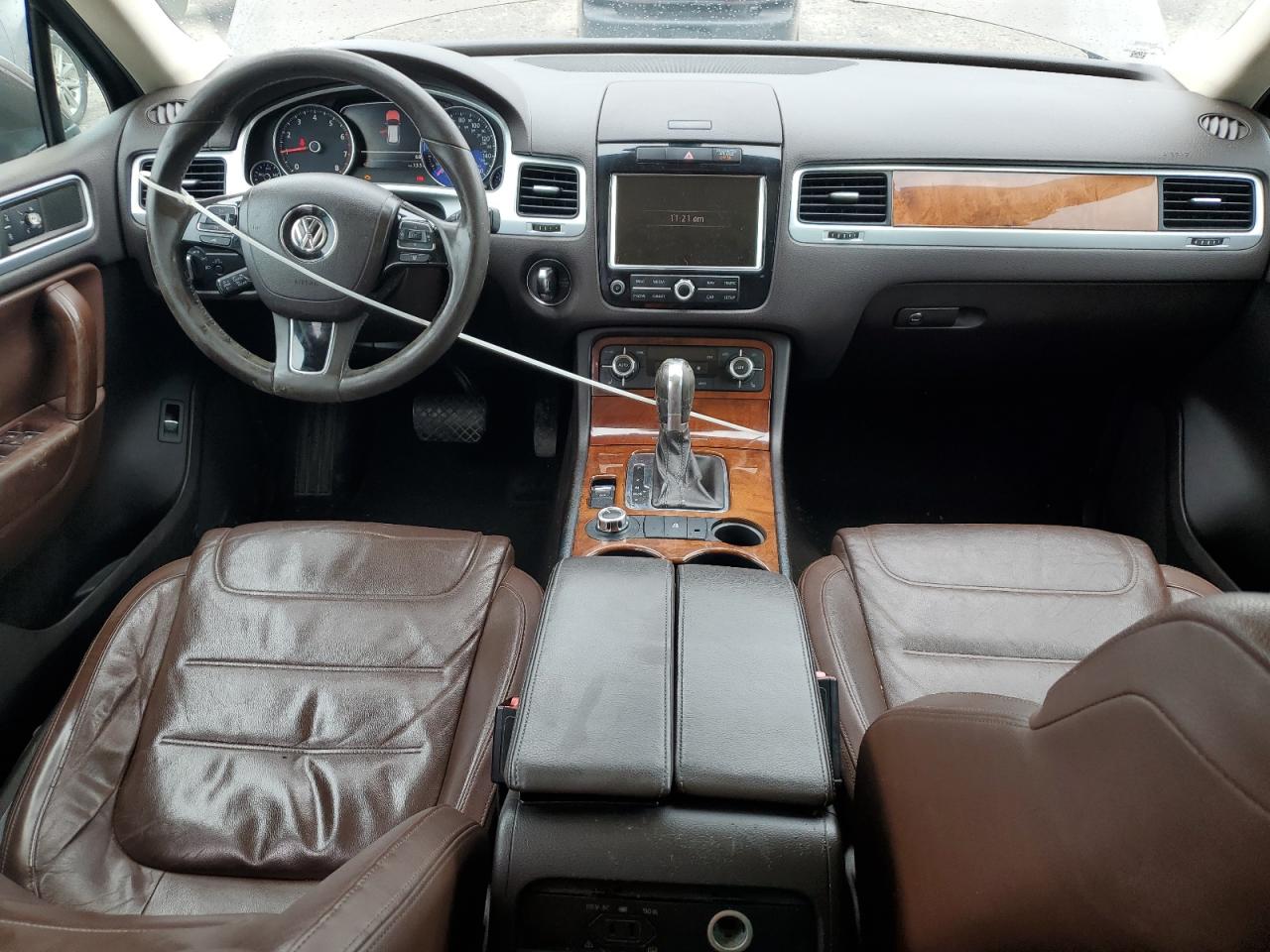 2013 Volkswagen Touareg V6 VIN: WVGEF9BP6DD010285 Lot: 54008285