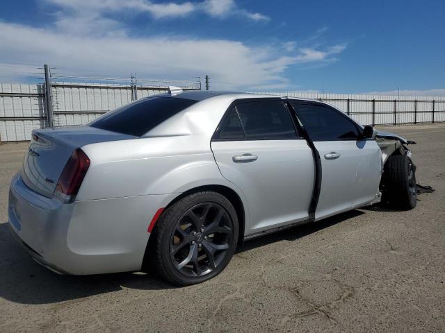  CHRYSLER 300 2021 Srebrny