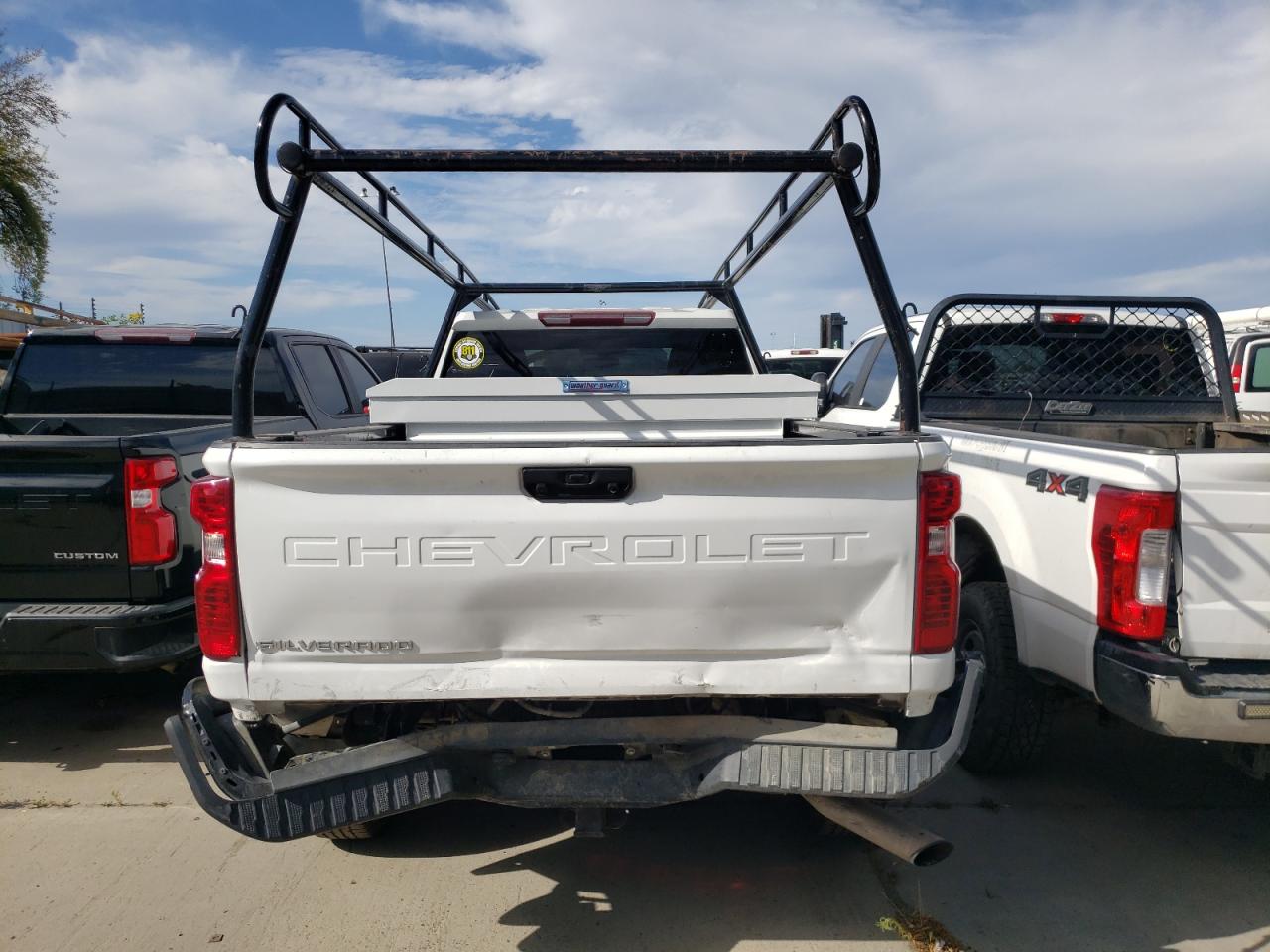 2022 Chevrolet Silverado - Image 6