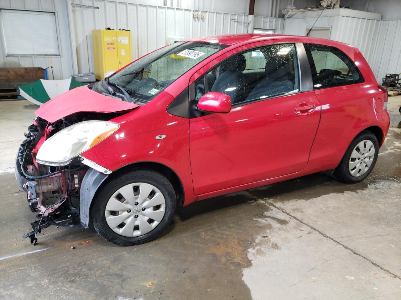 2011 TOYOTA YARIS