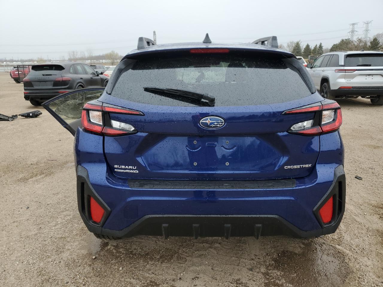 2024 Subaru Crosstrek Premium VIN: JF2GUADC5R8902446 Lot: 53543605