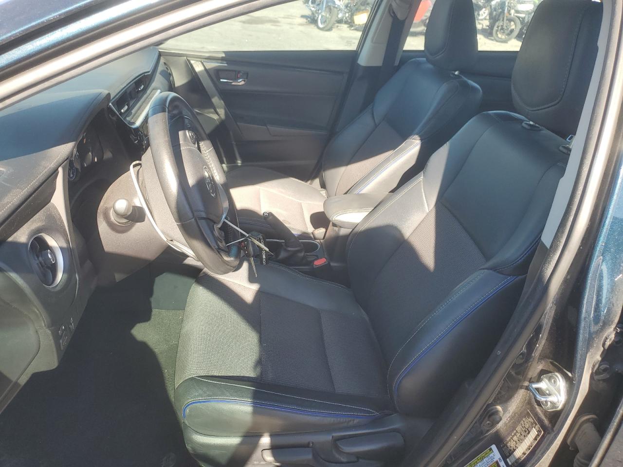 2017 Toyota Corolla L VIN: 2T1BURHE5HC948414 Lot: 54730785