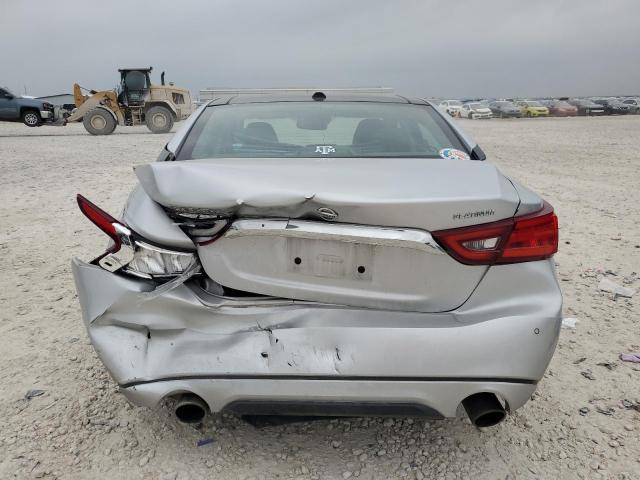  NISSAN MAXIMA 2018 Srebrny