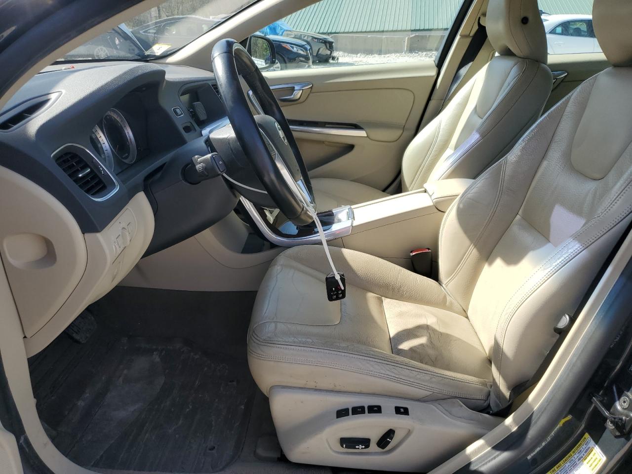 2013 Volvo S60 T5 VIN: YV1612FS4D2209158 Lot: 54091695