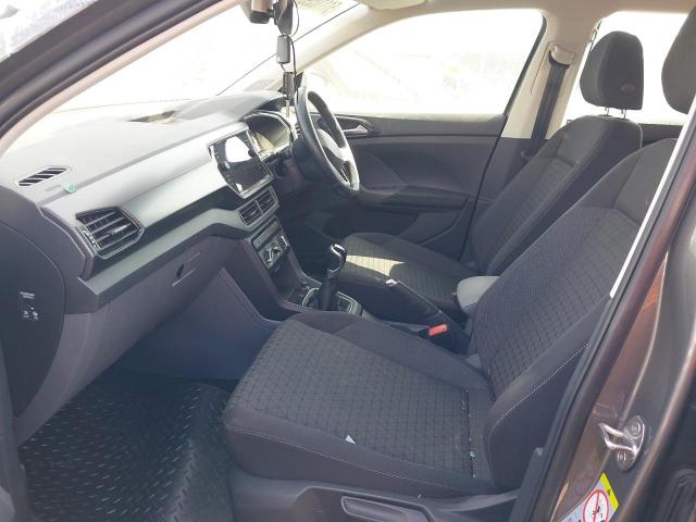 2021 VOLKSWAGEN T-CROSS SE