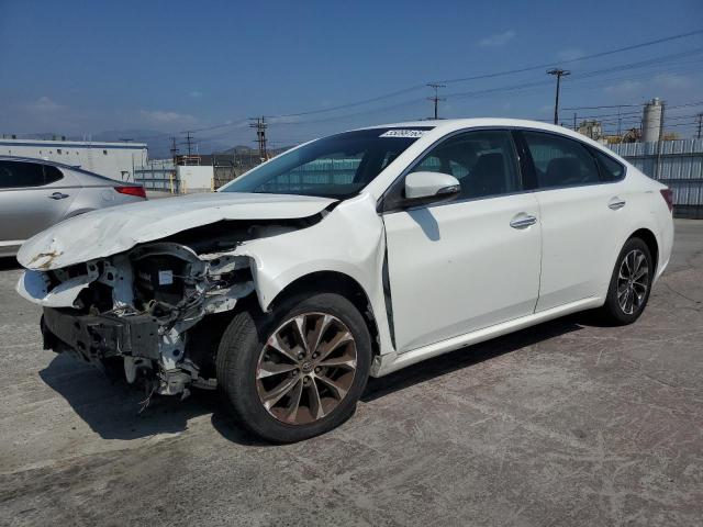 Sedans TOYOTA AVALON 2016 Biały