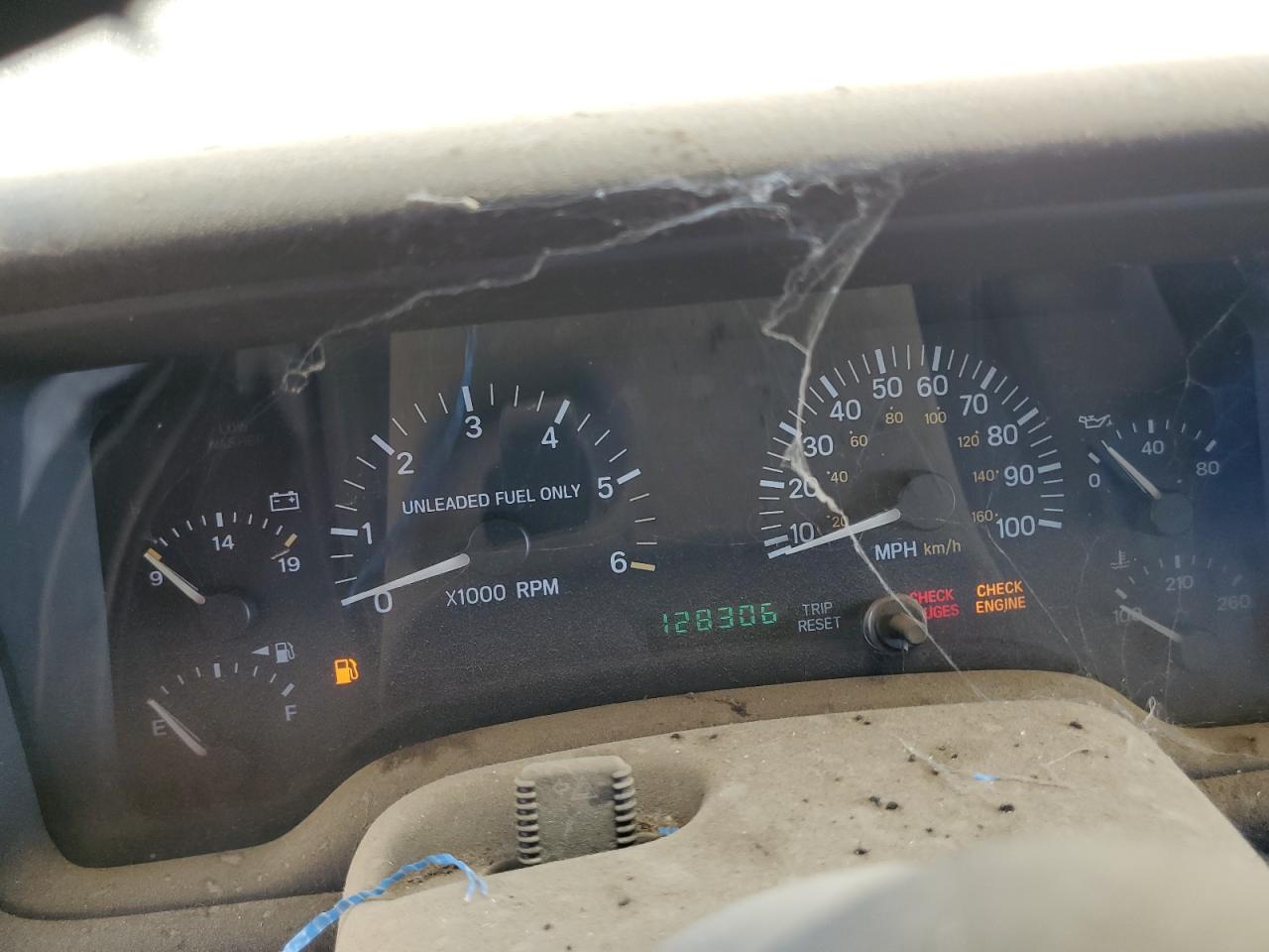 1999 Jeep Cherokee Sport VIN: 1J4FT68S0XL555883 Lot: 51016255