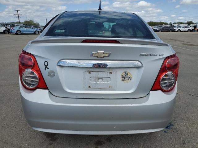  CHEVROLET SONIC 2013 Srebrny